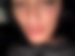 BritneyQuenn18's Live Sex Cam Show
