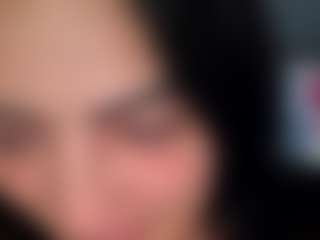 BritneyQuenn18's Live Sex Cam Show