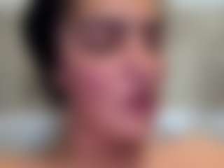 BritneyQuenn18's Live Sex Cam Show