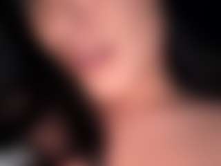BritneyQuenn18's Live Sex Cam Show