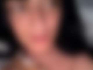 BritneyQuenn18's Live Sex Cam Show