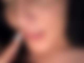 BritneyQuenn18's Live Sex Cam Show