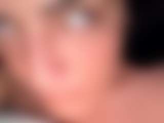 BritneyQuenn18's Live Sex Cam Show