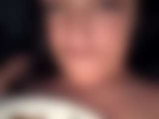 BritneyQuenn18's Live Sex Cam Show