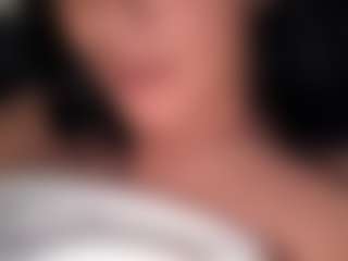 BritneyQuenn18's Live Sex Cam Show