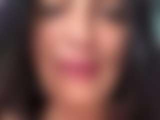 Live cam show with BritneyQuenn18 - Strip Mature on TeamSkeetLive