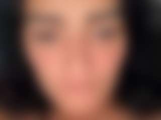 BritneyQuenn18's Live Sex Cam Show