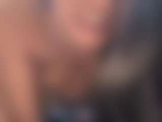 BritneyQuenn18's Live Sex Cam Show