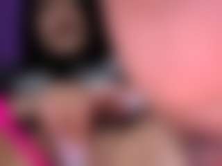 BritneyQuenn18's Live Sex Cam Show