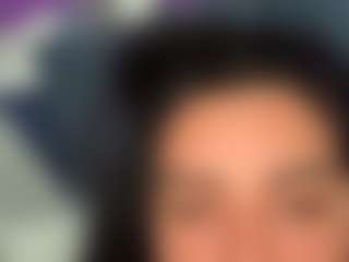 BritneyQuenn18's Live Sex Cam Show
