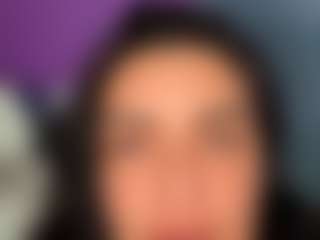 BritneyQuenn18's Live Sex Cam Show
