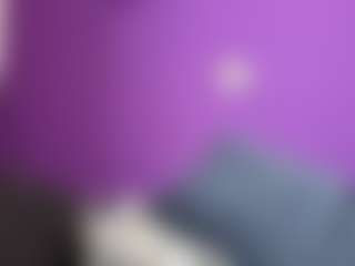 BritneyQuenn18's Live Sex Cam Show