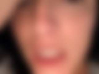 BritneyQuenn18's Live Sex Cam Show