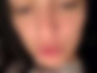 BritneyQuenn18's Live Sex Cam Show