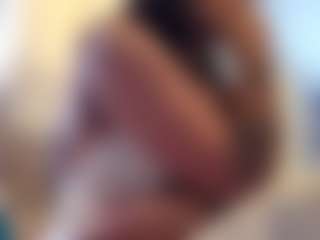 BritneyQuenn18's Live Sex Cam Show