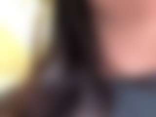 BritneyQuenn18's Live Sex Cam Show
