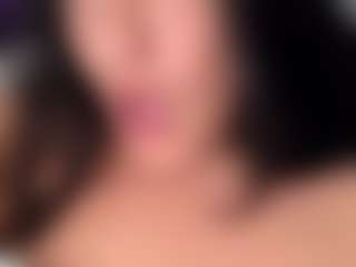 BritneyQuenn18's Live Sex Cam Show
