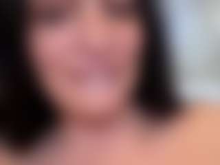 BritneyQuenn18's Live Sex Cam Show