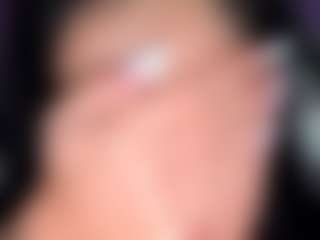 BritneyQuenn18's Live Sex Cam Show