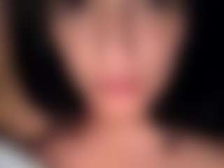 BritneyQuenn18's Live Sex Cam Show