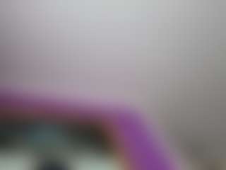 BritneyQuenn18's Live Sex Cam Show