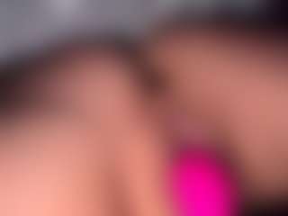 BritneyQuenn18's Live Sex Cam Show