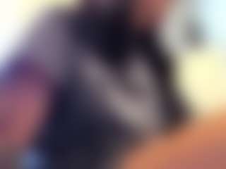 BritneyQuenn18's Live Sex Cam Show
