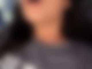 BritneyQuenn18's Live Sex Cam Show
