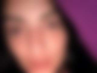 BritneyQuenn18's Live Sex Cam Show