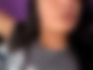 BritneyQuenn18's Live Sex Cam Show