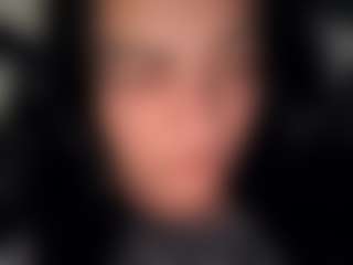 BritneyQuenn18's Live Sex Cam Show