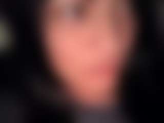 BritneyQuenn18's Live Sex Cam Show