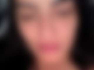 BritneyQuenn18's Live Sex Cam Show