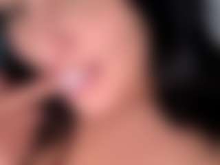 BritneyQuenn18's Live Sex Cam Show