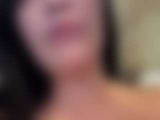 BritneyQuenn18's Live Sex Cam Show