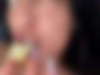 BritneyQuenn18's Live Sex Cam Show