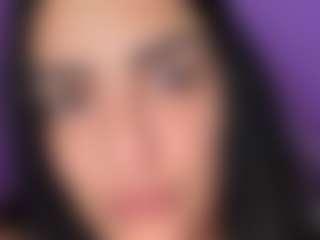 BritneyQuenn18's Live Sex Cam Show