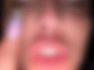BritneyQuenn18's Live Sex Cam Show