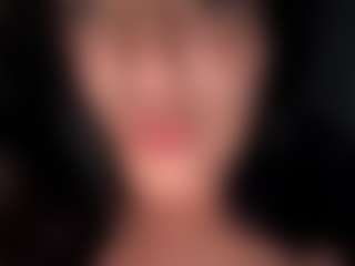 BritneyQuenn18's Live Sex Cam Show