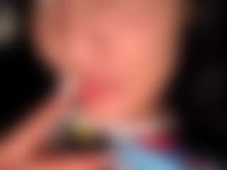BritneyQuenn18's Live Sex Cam Show