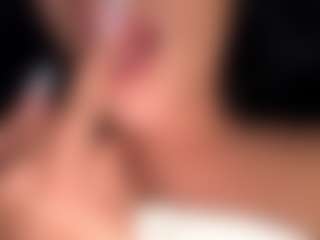 BritneyQuenn18's Live Sex Cam Show