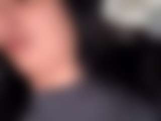 BritneyQuenn18's Live Sex Cam Show