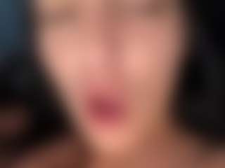 BritneyQuenn18's Live Sex Cam Show