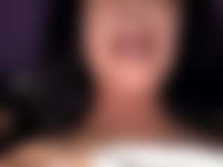 BritneyQuenn18's Live Sex Cam Show