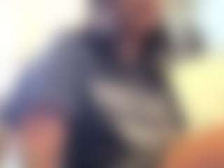BritneyQuenn18's Live Sex Cam Show