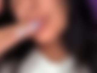 BritneyQuenn18's Live Sex Cam Show