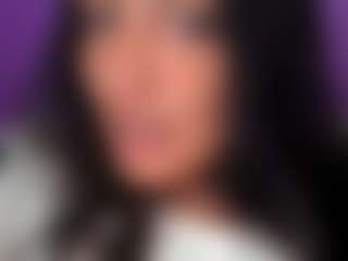 BritneyQuenn18's Live Sex Cam Show
