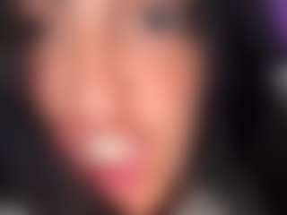 BritneyQuenn18's Live Sex Cam Show