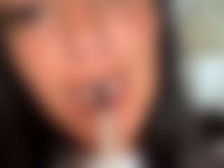 BritneyQuenn18's Live Sex Cam Show