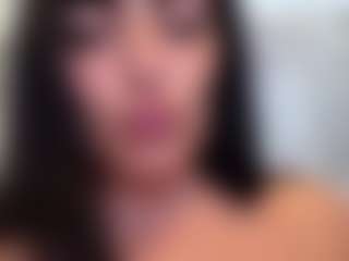 BritneyQuenn18's Live Sex Cam Show